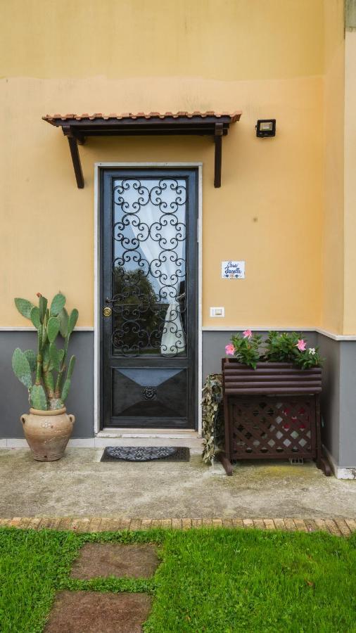 Villa Fanella, Independent House Between Sorrento & Amalfi Piano di Sorrento Exterior foto